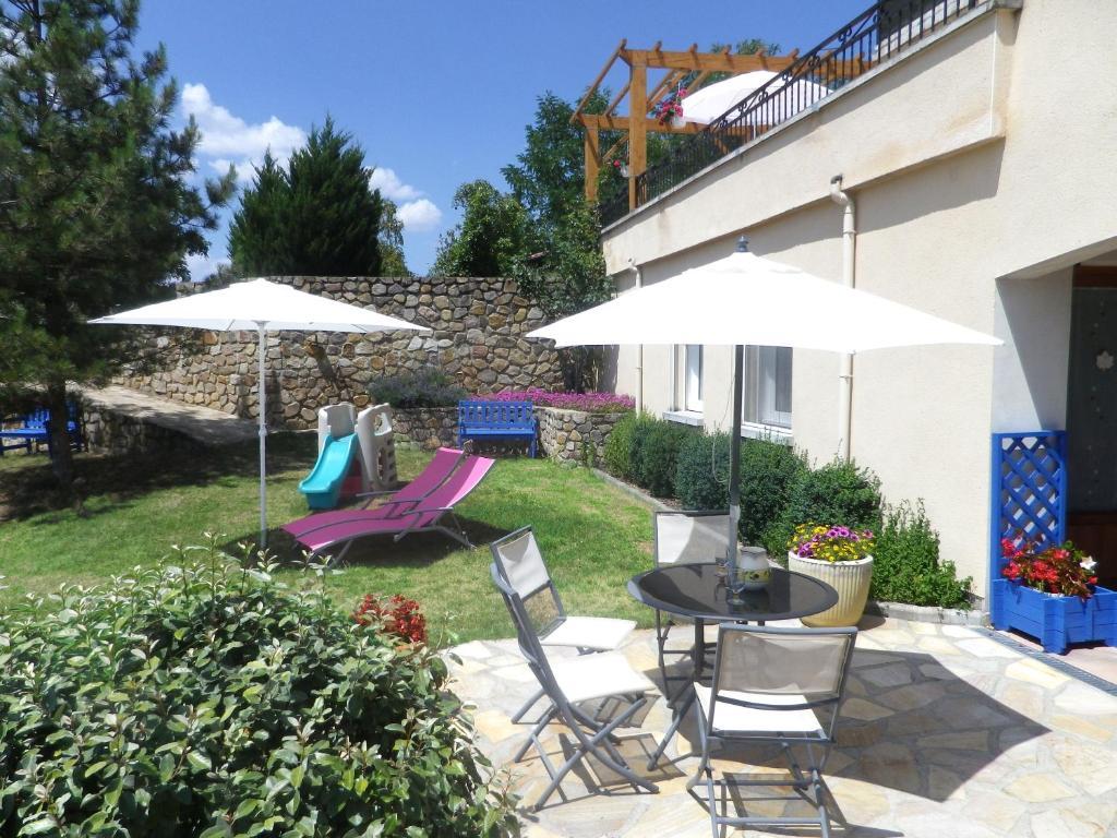 Le Panorama - Chambres D'Hotes - Cuisine Disponible Vieille-Brioude Exterior foto
