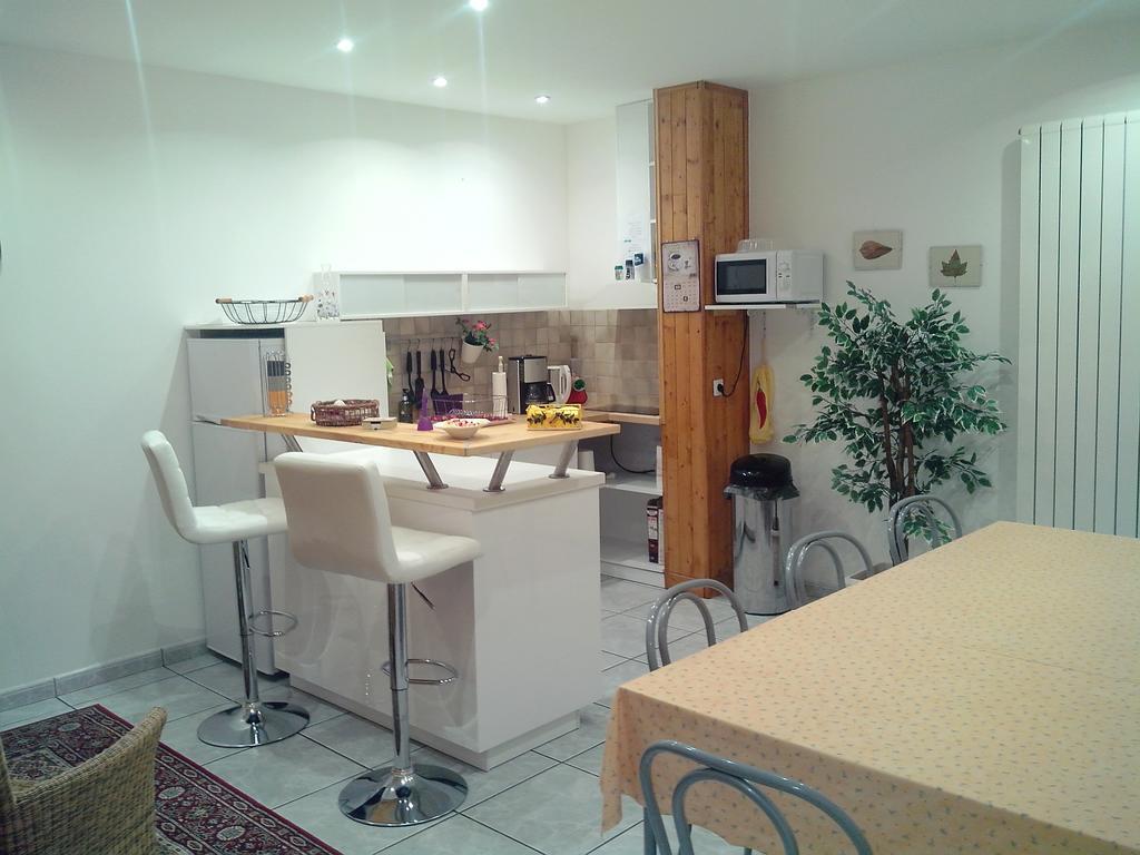 Le Panorama - Chambres D'Hotes - Cuisine Disponible Vieille-Brioude Exterior foto
